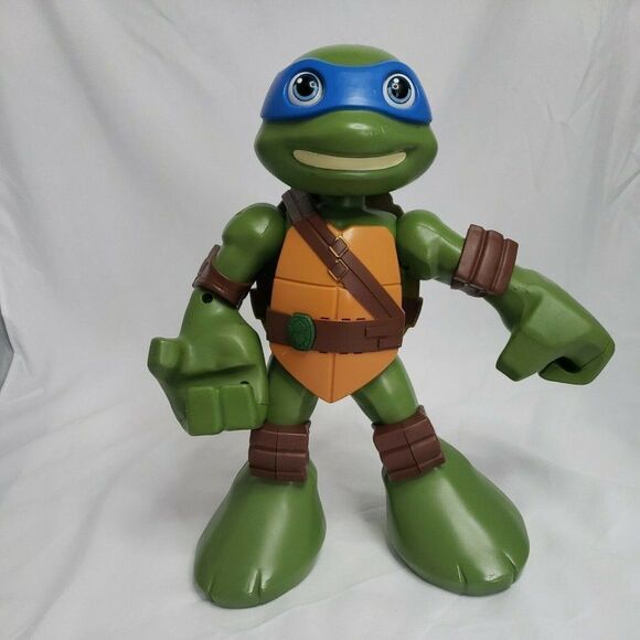 Teenage Mutant Ninja Turtle 12 inch LEONARDO Talking Action Figure - Picture 1 of 6